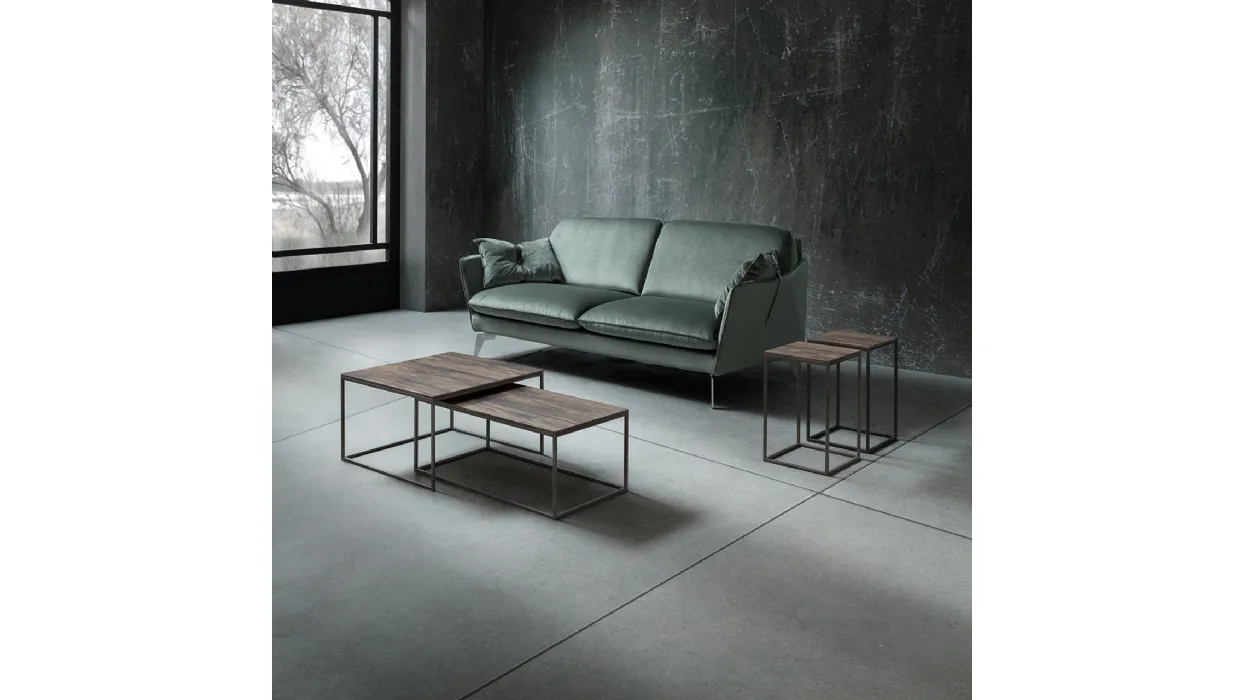 Tavolino moderno con base in metallo Hilary de La Primavera