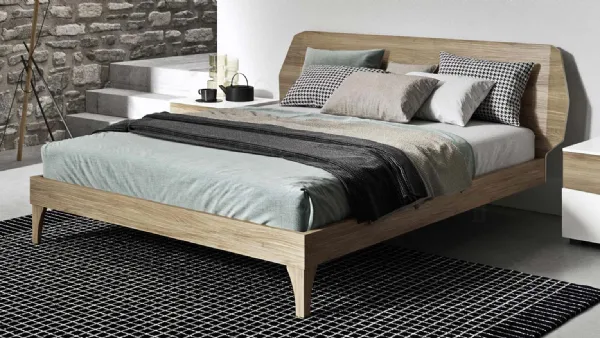 Letto in essenza legno con testiera Coloniale di Mab