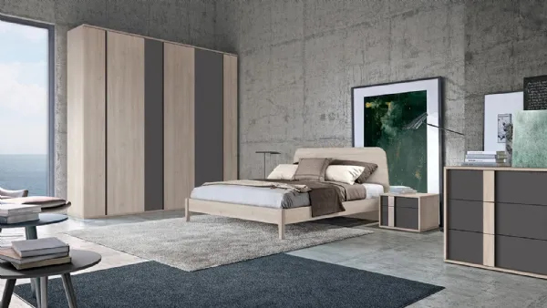Letto matrimoniale Golf Virgo con struttura e testiera in legno chiaro di Colombini Casa