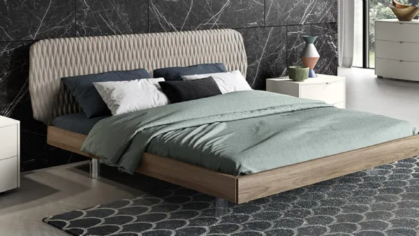 Letto in legno con testiera rivestita in ecopelle trapuntata Dune di Mab