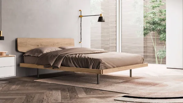 Letto in essenza legno Mild con testiera Urban di Mab