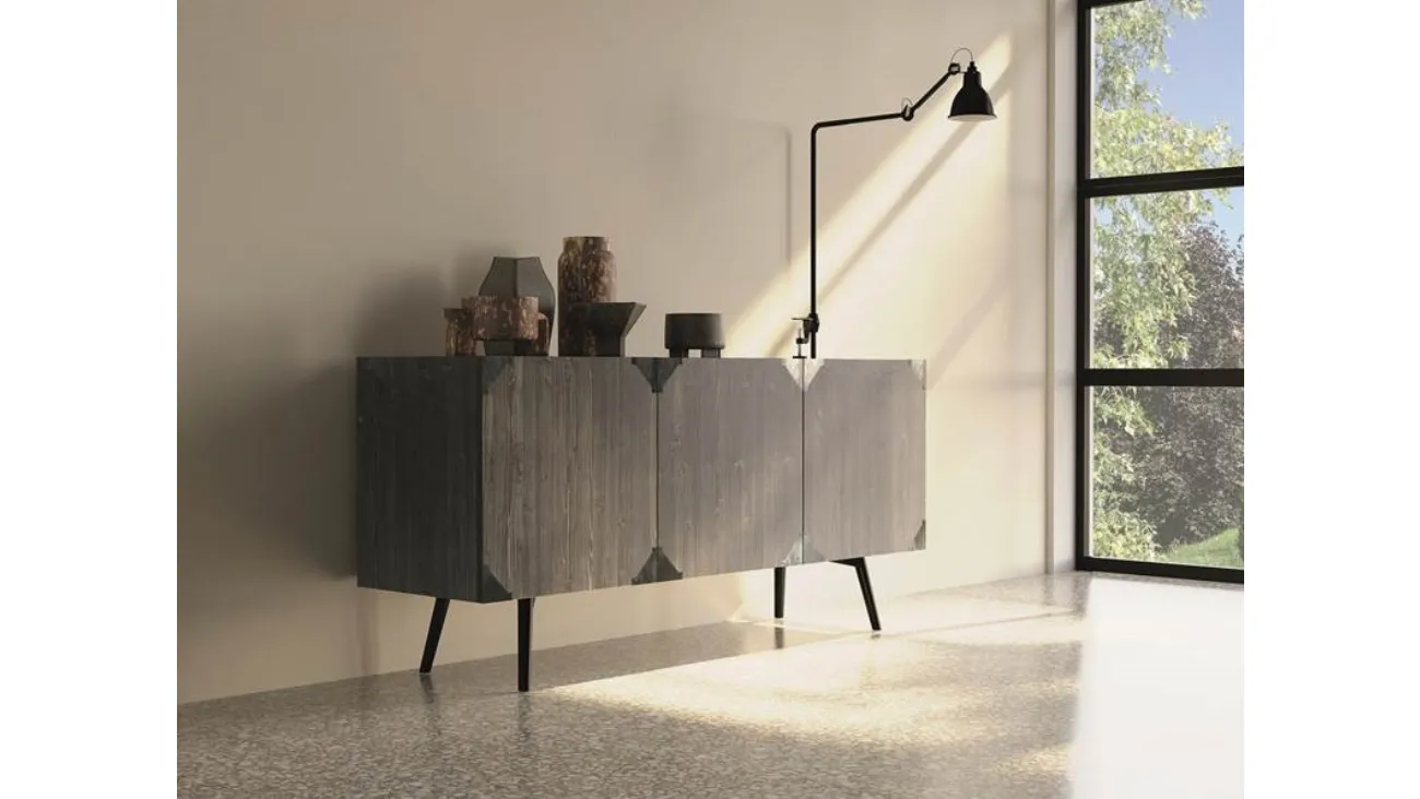 Madia Moon Art 1801 in legno finitura fango con angoli metallici di Fratelli Mirandola