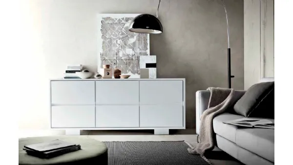 Madia a tre ante in laccato bianco opaco Living di FGF Mobili
