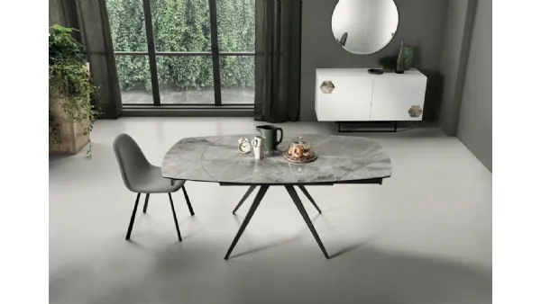 Tavolo allungabile in vetro laminato effetto marmo grigio Achille di Capodarte