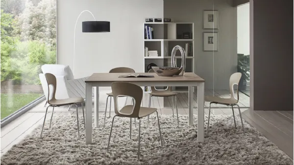 Tavolo allungabile con piano in laminato Mario di La Primavera