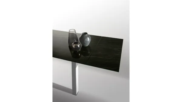 Tavolo Sand 200 Allungabile con struttura in metallo e piano in legno laccato ceramica di Zamagna