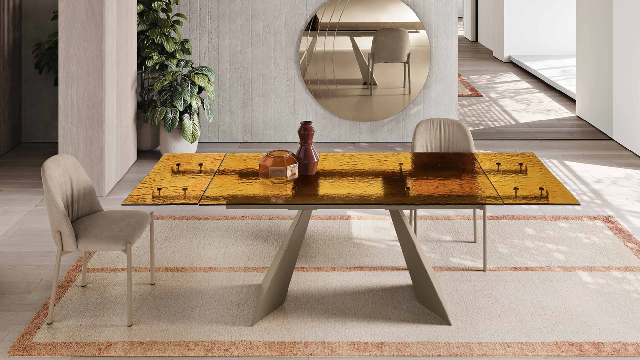 Tavolo Waters in vetro martellato di Capodarte