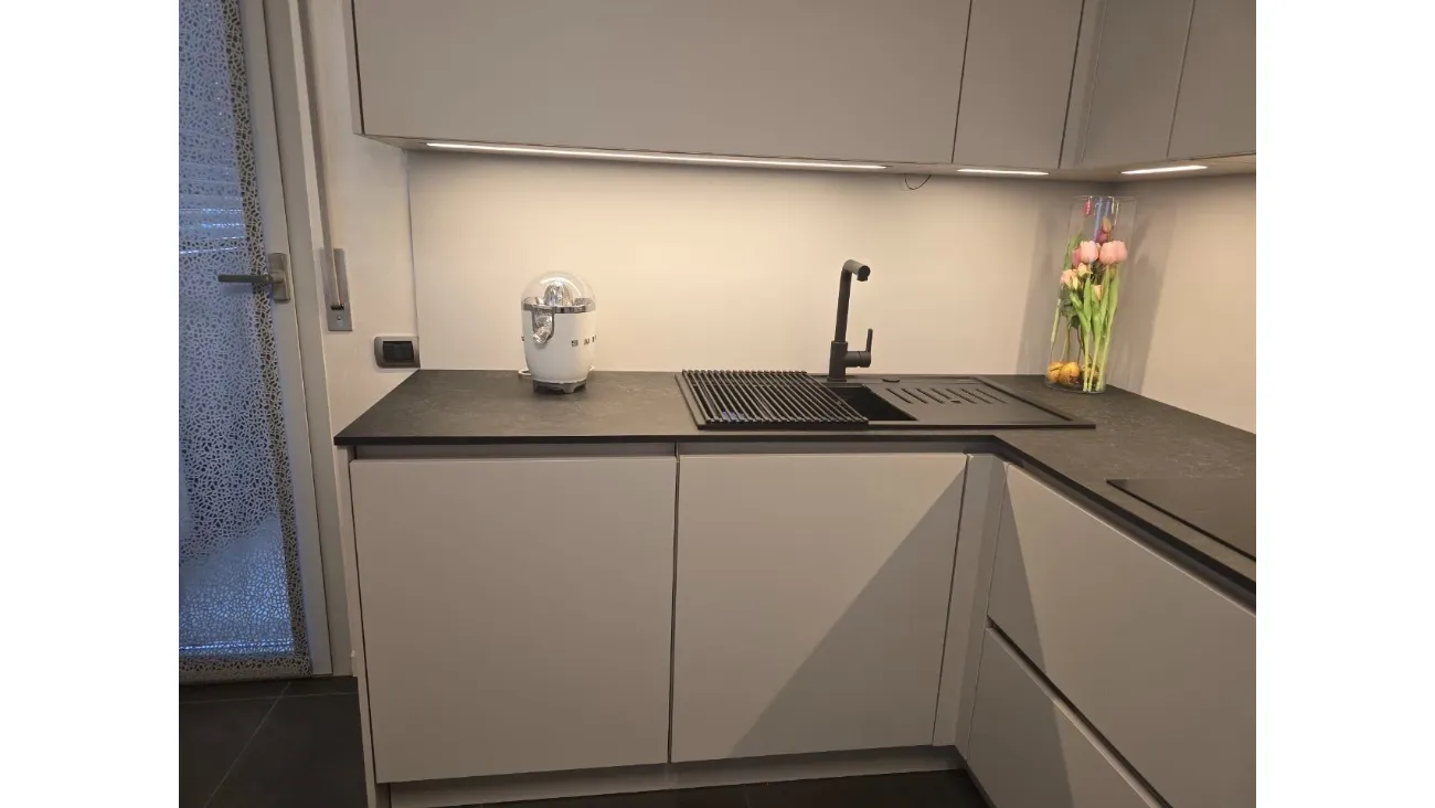 Materiali e finiture per la tua cucina su misura a Fano