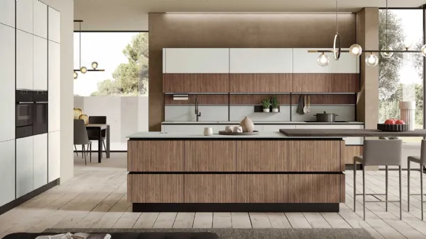 Cucina Moderna con isola Stratos in HPL cannettato noce chiaro e gres fokos sale di Mobilturi