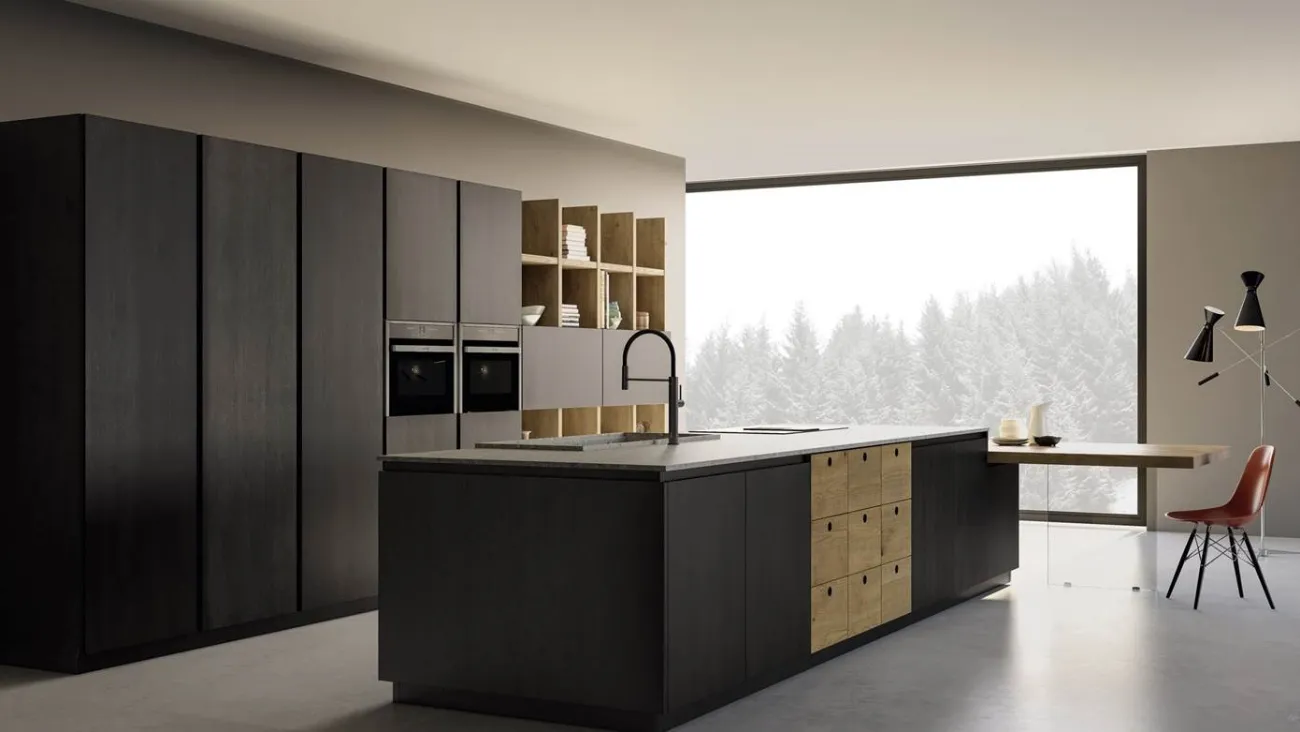 Cucina elegante con isola centrale New Time Gola in rovere vulcano e rovere natura di Mirandola